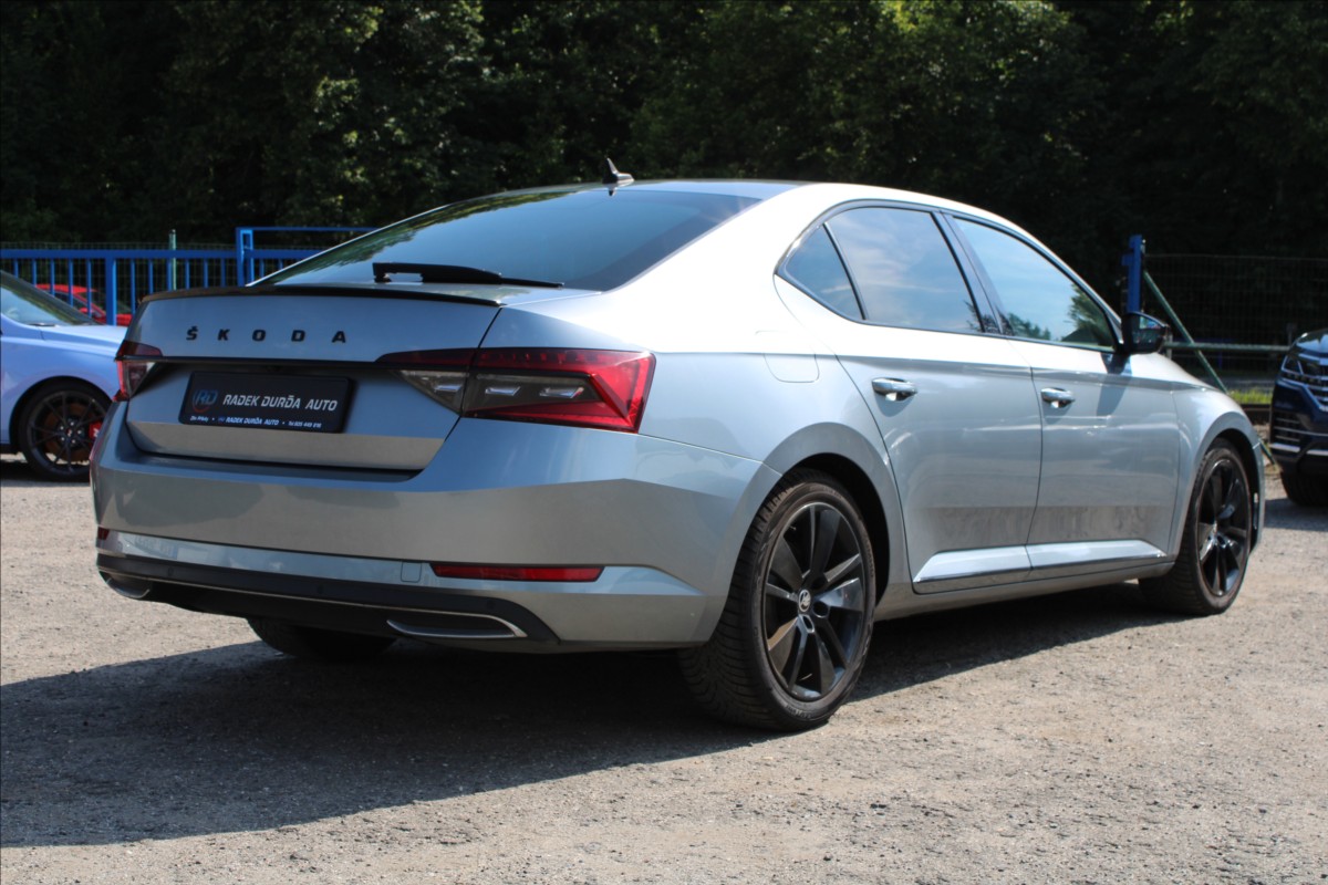 Škoda Superb