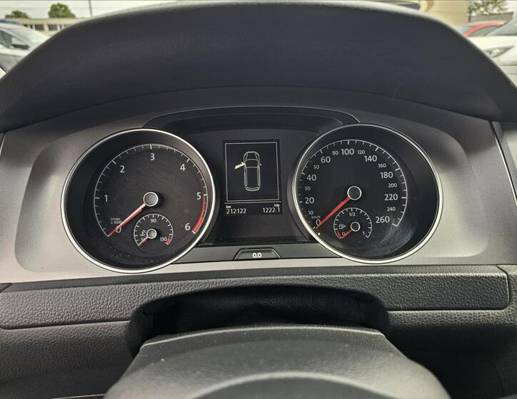 Volkswagen Golf 14
