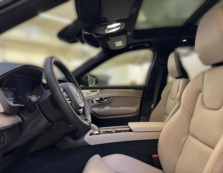 Volvo XC90 7