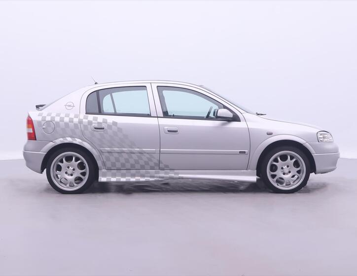 Opel Astra 7