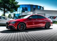 Mercedes-Benz CLA 30