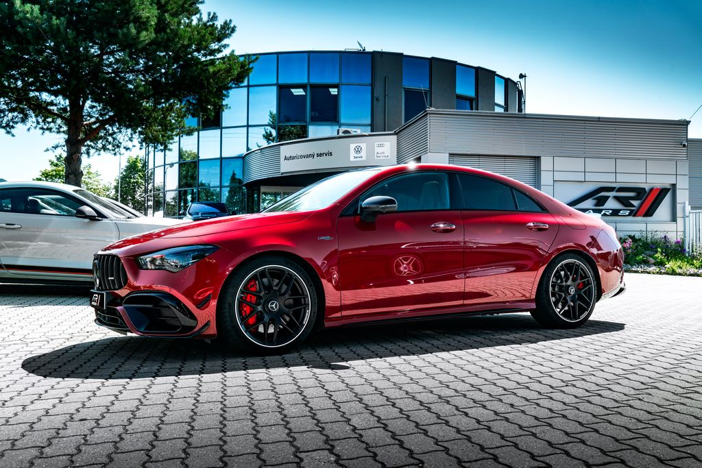 Mercedes-Benz CLA