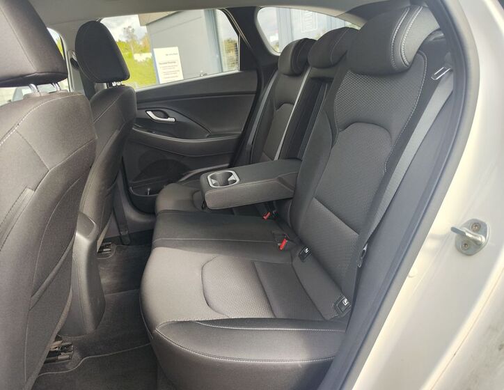 Hyundai i30 10