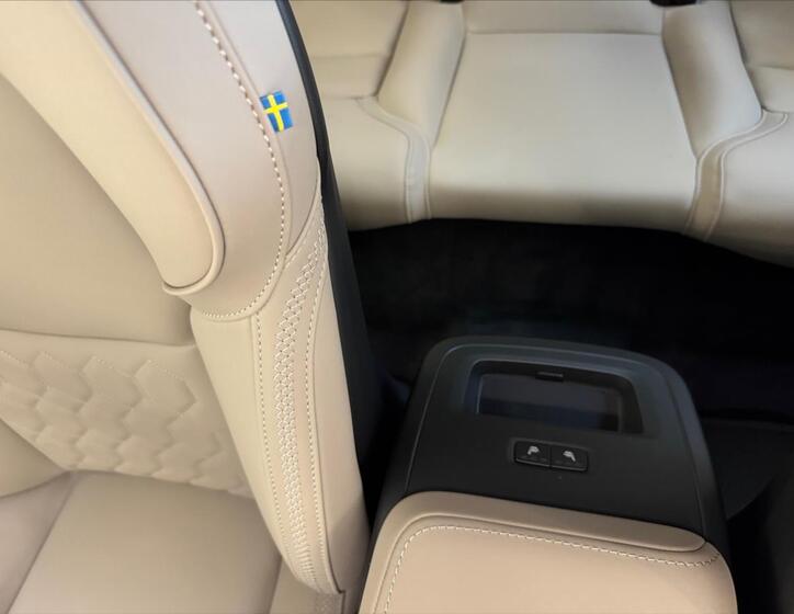 Volvo XC60 15