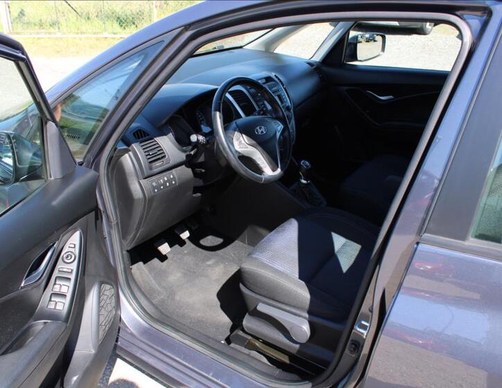 Hyundai ix20 9