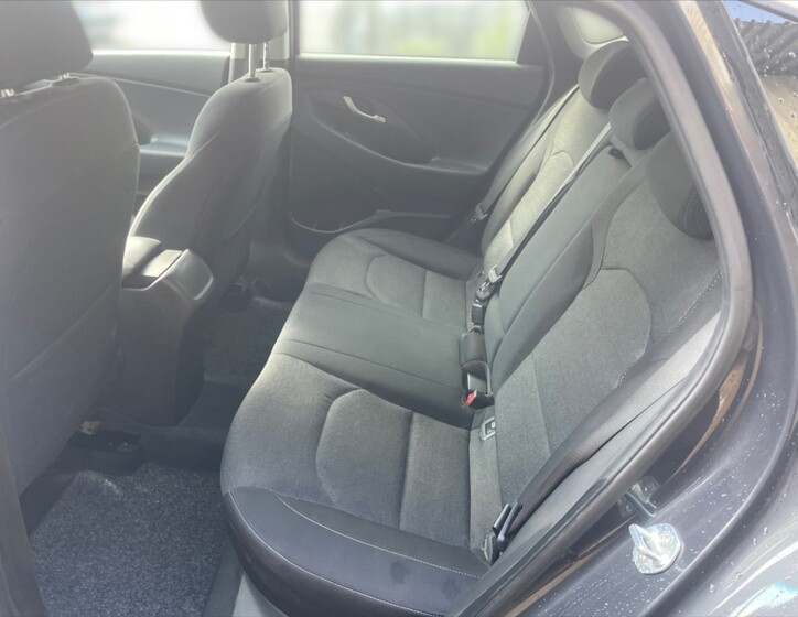 Hyundai i30 8