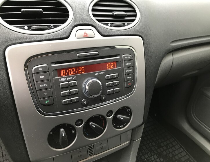 Ford Focus 9