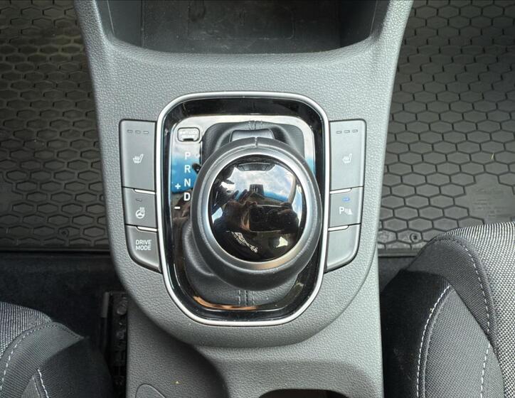 Hyundai i30 10