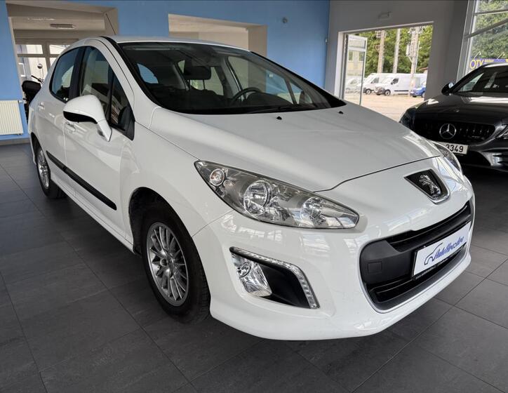 Peugeot 308 1