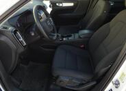 Volvo XC40 17