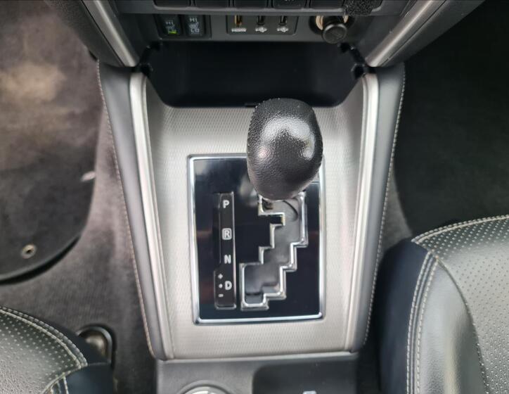 Mitsubishi L200 22
