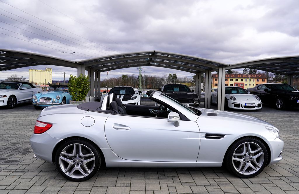 Mercedes-Benz SLK