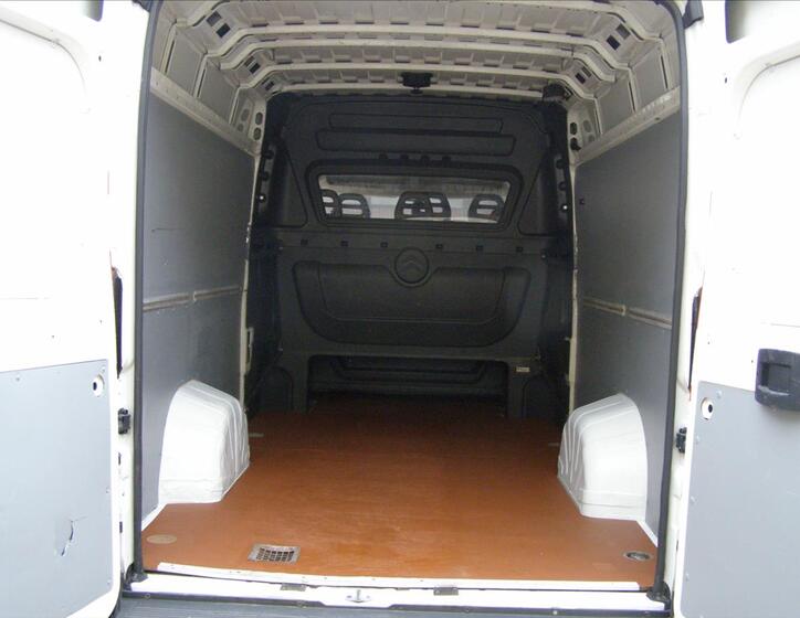 Peugeot Boxer 18