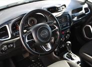 Jeep Renegade 13