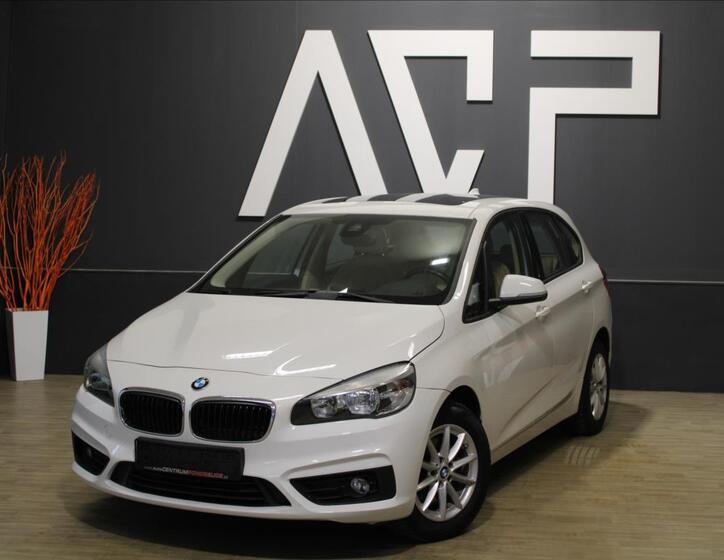 BMW Řada 2 1