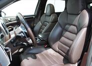 Porsche Cayenne 10