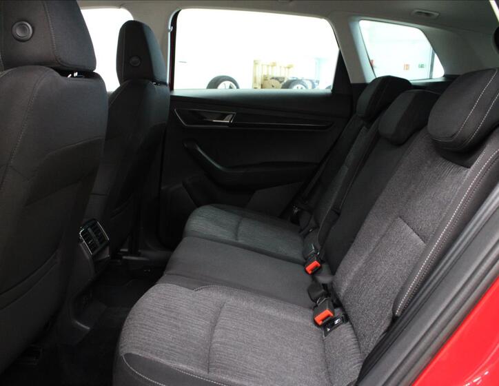 Škoda Karoq 14