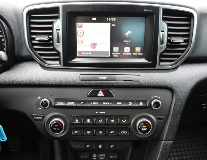 KIA Sportage 16