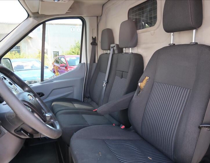 Ford Transit 10