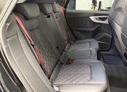 Audi Q8 15