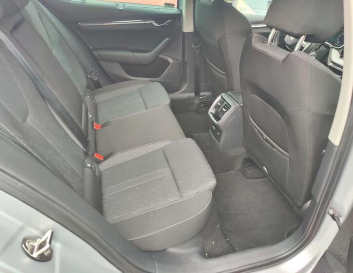 Škoda Octavia 9