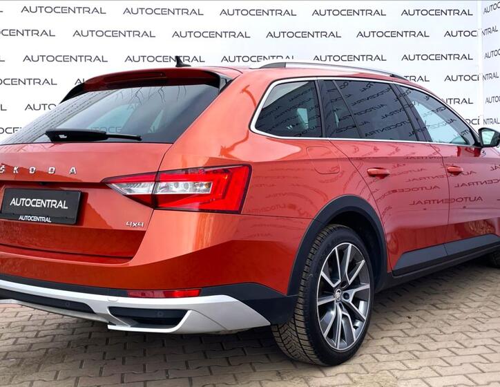 Škoda Superb 4