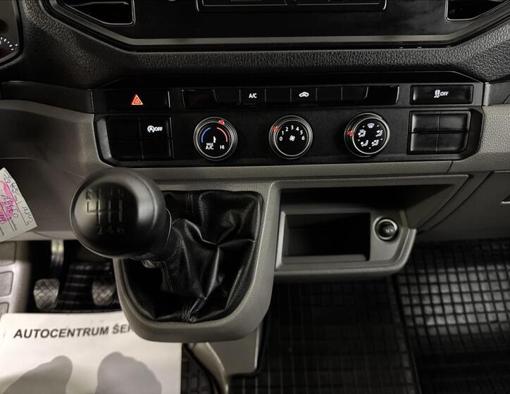Volkswagen Crafter 26