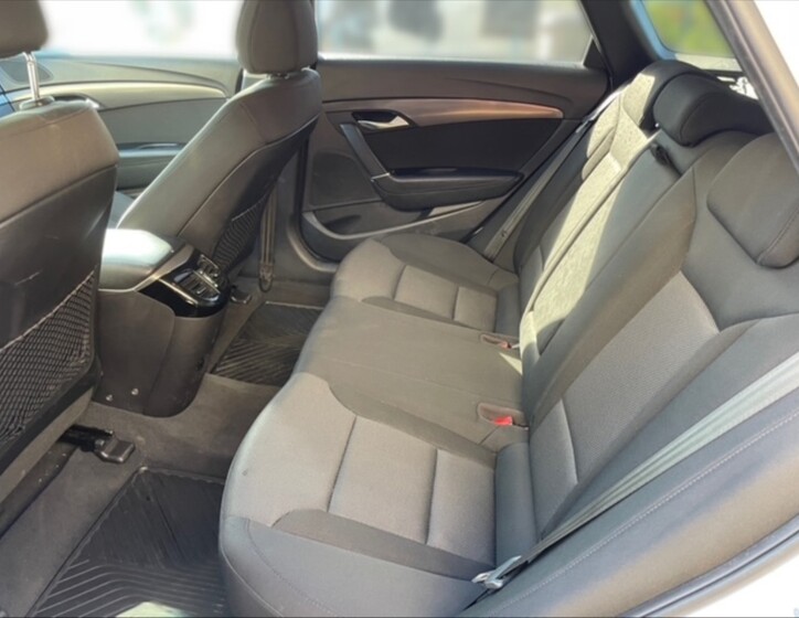 Hyundai i40 8