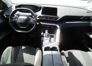 Peugeot 5008 9
