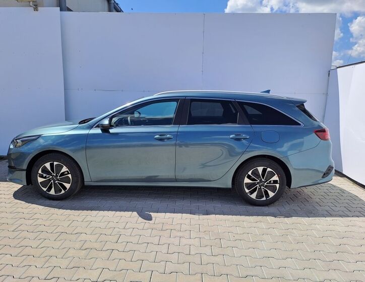 KIA Ceed 4