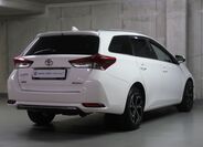 Toyota Auris 5