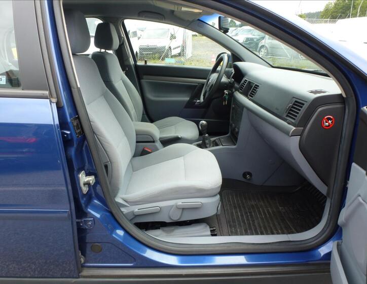 Opel Vectra 26