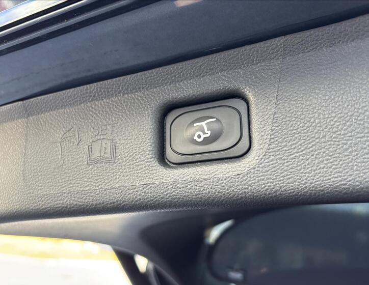 Ford S-MAX 12