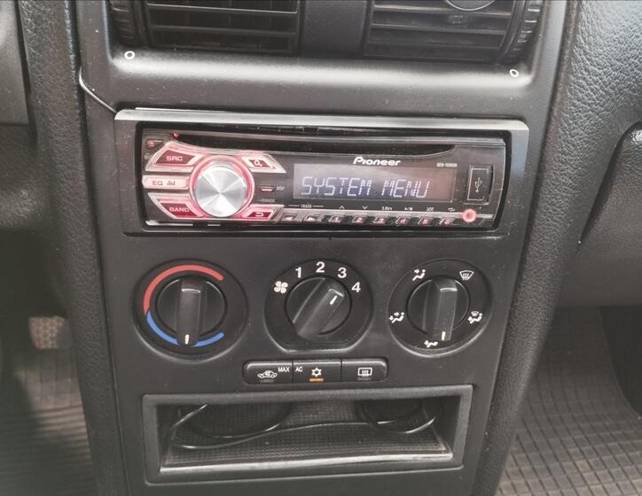 Opel Astra 12