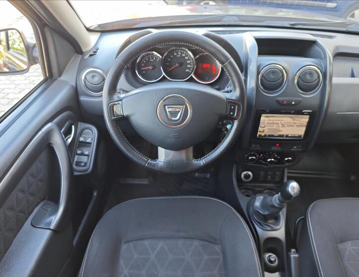 Dacia Duster 16