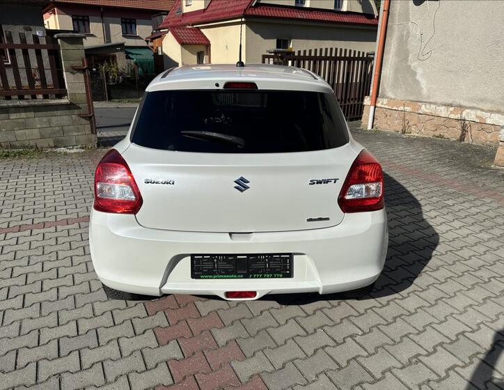 Suzuki Swift 4