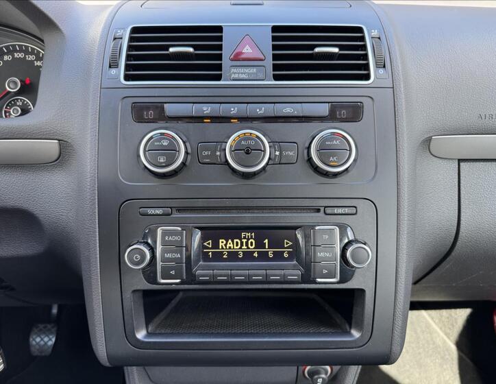 Volkswagen Touran 17