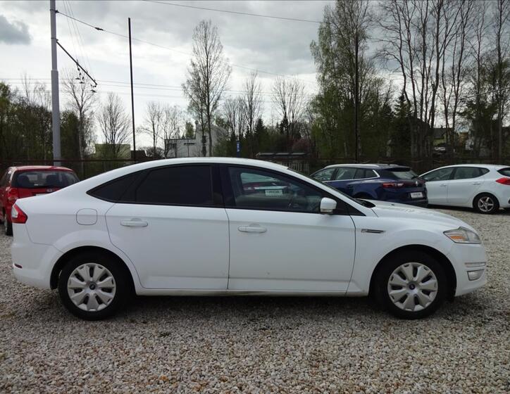 Ford Mondeo 8