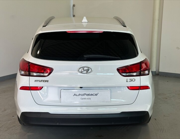 Hyundai i30 5