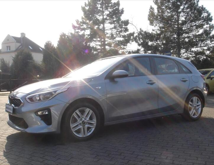 KIA Ceed 5