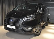 Ford Tourneo Custom 1