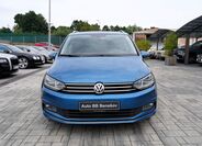 Volkswagen Touran 1