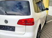 Volkswagen Touran 13