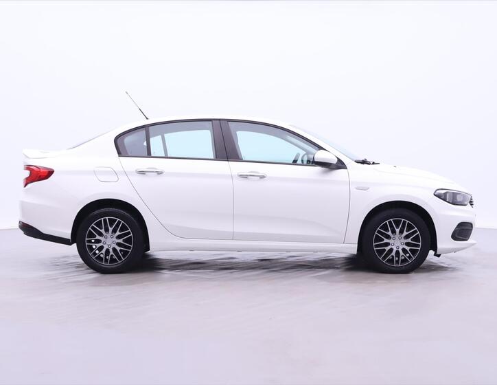 Fiat Tipo 8