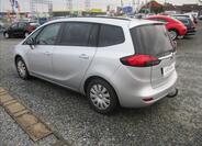 Opel Zafira 7