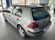 Volkswagen Golf 4