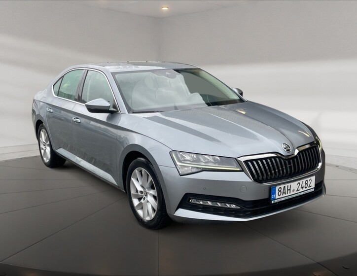 Škoda Superb 1
