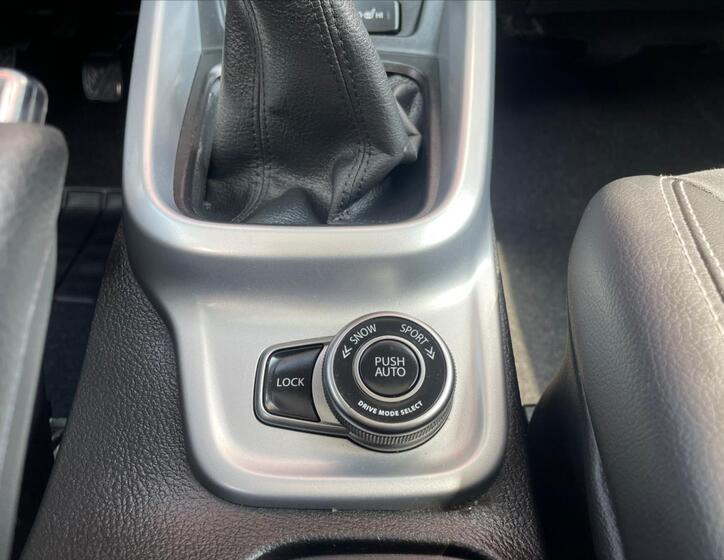 Suzuki Vitara 16