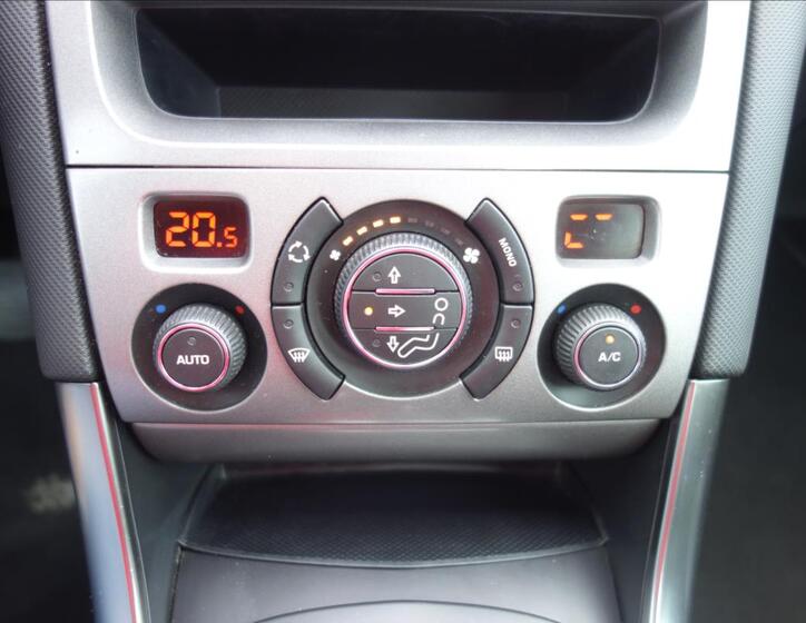Peugeot 308 24