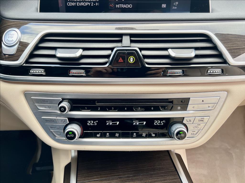 BMW Řada 7